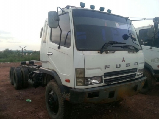 รถมิตซู  10  ล้อ  240 แรงม้า ปี 49  ( ขายหัว / คัชซี )  ( มีขาย 2 คัน. )     สนใจติดต่อ  081 - 6079515