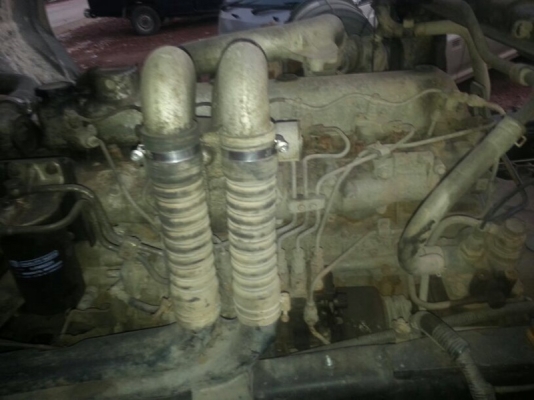 รถมิตซู  10  ล้อ  240 แรงม้า ปี 49  ( ขายหัว / คัชซี )  ( มีขาย 2 คัน. )     สนใจติดต่อ  081 - 6079515