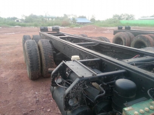 รถมิตซู  10  ล้อ  240 แรงม้า ปี 49  ( ขายหัว / คัชซี )  ( มีขาย 2 คัน. )     สนใจติดต่อ  081 - 6079515