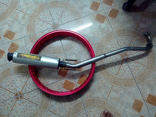 ต้องการขายของแต่งรถ 2อย่างครับ