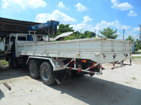 Nissan UD 350 แรง 2 เพลา ติดเครน 5 ตัน ช่วงล่างเต็มพร้อมใช้