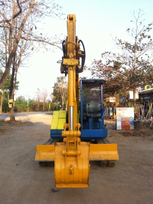 ขายรถขุดโคมัตสุ KOMUTSU PC50UU-1
