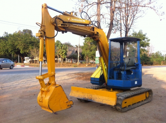 ขายรถขุดโคมัตสุ KOMUTSU PC50UU-1