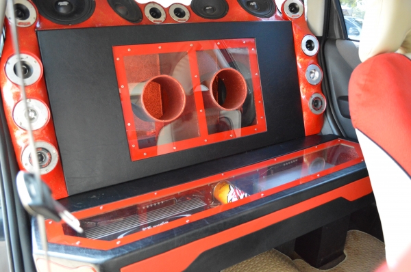 ขายด่วน hondajazz ปี04 ขายด่วน hondajazz ปี04