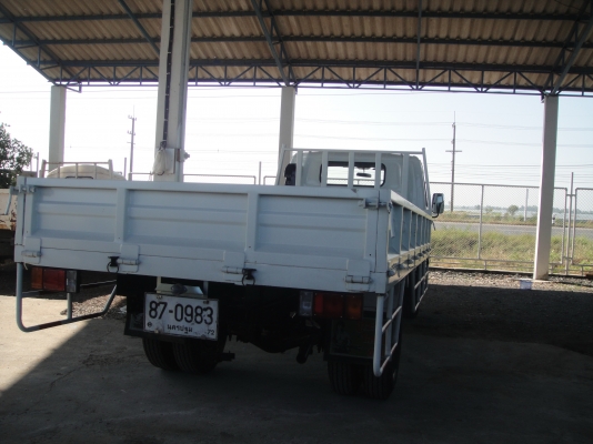 ISUZU NPR 135 แรง ยาว 5.00 เมตร  สภาพสวย พร้อมใช้งาน