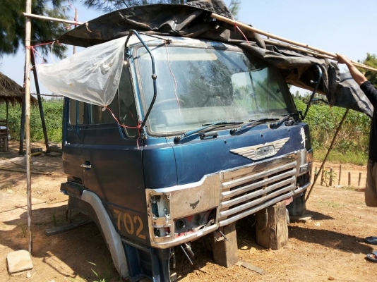 **60,000 บ.ต่อรอง**ขายหัวเก๋ง 10ล้อ"หัวยักษ์" HINO FR สภาพดี ไม่ผุ ภายในสวยคอนโซลครบ พื้นเก๋งไม่ผุ กระจกไม่มีแตก เหมาะวาง รถเทเลอร์ ขายตามสภาพ พร้อมใช้งาน ราคาต่อรองได้เด้อ พี่น้องครับ