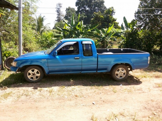 ***ขายแล้วครับขอบคุณ Truck2hand ขายตัดตามสภาพก่อนเก็บงานครับ กระบะแค็ป ไมตี้เอ็กซ์ 2.5 โป่งหลังแท้ ปี38/95 เครื่องเดิมเกียร์เดิม เครื่องดี ติดง่าย เกียรฺดีไม่หลุด สีเก็บมาแต่ไม่สวย กระจกหมุนไม่ได้ ช่วงล่างคัสซีไม่สวย มีผุช่วงล้อหลังไปถึงปลาย(ตามรูป) ช่วงก