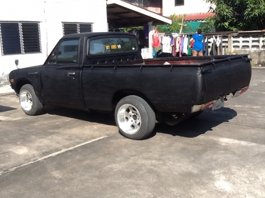 ขายdatsun620 ช้างเหยียบ