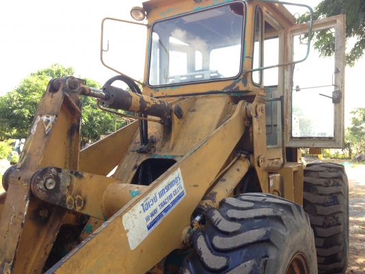 ขายรถตัก Komatsu 510 ; S/N 158XX ; กรองเดี่ยว สภาพสวยพร้อมใช้งานได้ทันที สนใจติดต่อ 081-9485494