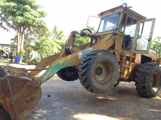 ขายรถตัก Komatsu 510 ; S/N 158XX ; กรองเดี่ยว สภาพสวยพร้อมใช้งานได้ทันที สนใจติดต่อ 081-9485494