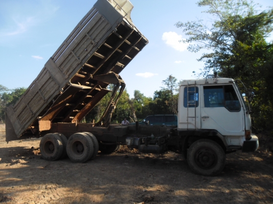 ขายรถบรรทุก 10 ดั้ม 2 เพลาดั้ม MITSUFUSO MA หัวบางเดิมๆเครื่องดีมากๆแอร์เย็นคัสซีสวยกะบะสามมิตรตัวเก่ากะบะไม่ค่อยสวย 10 เกียร์ทะเบียนเต็ม ขายรถบรรทุก 10 ดั้ม 2 เพลาดั้ม MITSUFUSO MA หัวบางเดิมๆเครื่องดีมากๆแอร์เย็นคัสซีสวยกะบะสามมิตรตัวเก่ากะบะไม่ค่อยสวย 10 เกียร์ทะเบียนเต็ม