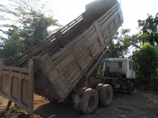 ขายรถบรรทุก 10 ดั้ม 2 เพลาดั้ม MITSUFUSO MA หัวบางเดิมๆเครื่องดีมากๆแอร์เย็นคัสซีสวยกะบะสามมิตรตัวเก่ากะบะไม่ค่อยสวย 10 เกียร์ทะเบียนเต็ม ขายรถบรรทุก 10 ดั้ม 2 เพลาดั้ม MITSUFUSO MA หัวบางเดิมๆเครื่องดีมากๆแอร์เย็นคัสซีสวยกะบะสามมิตรตัวเก่ากะบะไม่ค่อยสวย 10 เกียร์ทะเบียนเต็ม