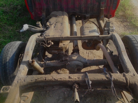 ขาย แชซซี  พร้อมช่วงล่าง STRADA