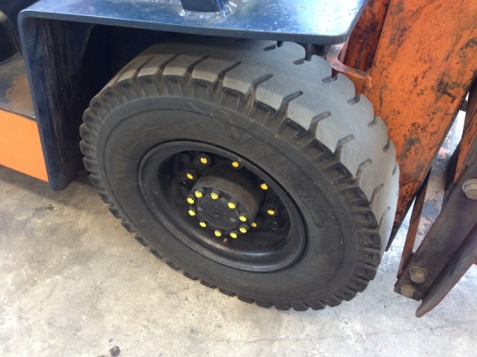 ขายรถยกโตโยต้า TOYOTA 5FD25 ขนาด 2.5 ตัน เครื่องดีเซล (004)