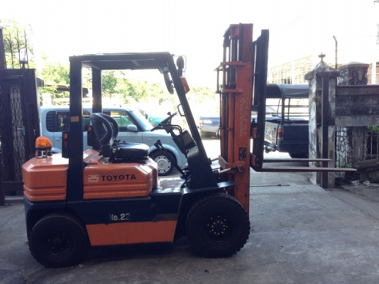 ขายรถยกโตโยต้า TOYOTA 5FD25 ขนาด 2.5 ตัน เครื่องดีเซล (004)