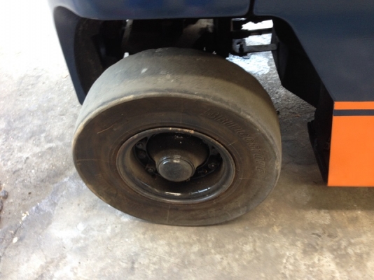 ขายรถยกโตโยต้า TOYOTA 5FD20 ขนาด 2 ตัน เครื่องดีเซล (005) ขายรถยกโตโยต้า TOYOTA 5FD20 ขนาด 2 ตัน เครื่องดีเซล (005)