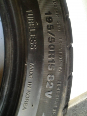 ขายยาง KUMHO KU31 195/50/15 ปี11 คู่ละ 1,400 บาท ขายยาง KUMHO KU31 195/50/15 ปี11 คู่ละ 1,400 บาท