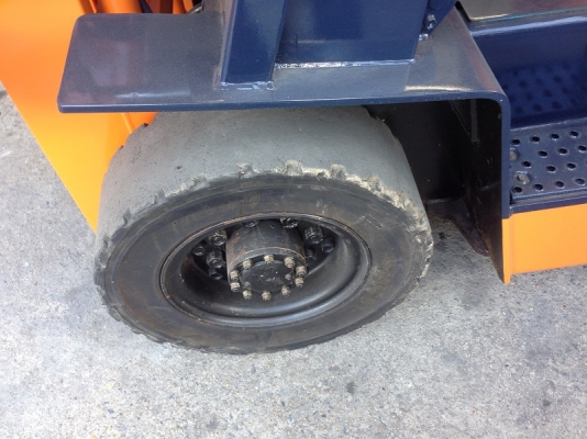 ขายรถยกโตโยต้า TOYOTA 5FD20 ขนาด 2 ตัน เครื่องดีเซล งาสไลด์ (008) ขายรถยกโตโยต้า TOYOTA 5FD20 ขนาด 2 ตัน เครื่องดีเซล งาสไลด์ (008)