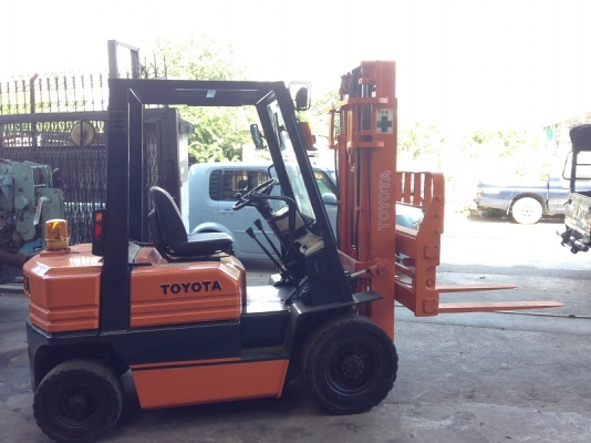 ขายรถยกโตโยต้า TOYOTA 5FD20 ขนาด 2 ตัน เครื่องดีเซล งาสไลด์ (008)