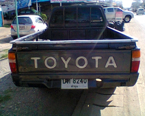 TOYOTA HILUXHERO SR5