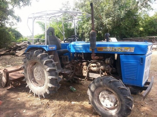 แทรกเตอร์แชมป์ 354 SLX 4 WD พร้อมโตารี่  ถูกๆครับ