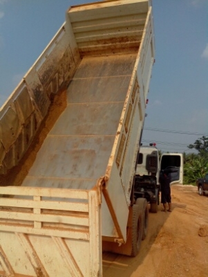 HINO   MAGA  เครื่อง JO8 C   260แรงม้า  ปี48  ดั้มสามมิตร