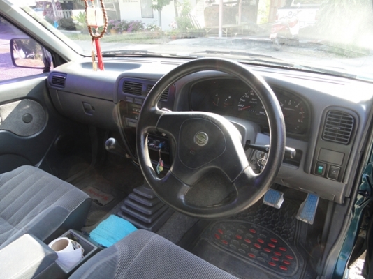 ขายรถกระบะ NISSAN BIG M (ฝาแดง) 96 ขายรถกระบะ NISSAN BIG M (ฝาแดง) 96