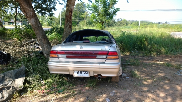 ขาย ซากรถ nissan cefiro