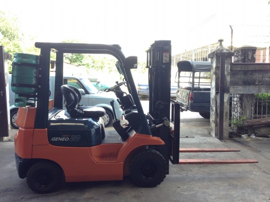 ขายรถยกโตโยต้า TOYOTA 7FGKL20 ขนาด 2 ตัน เครื่องเบนซินติดแก๊ซ (010)