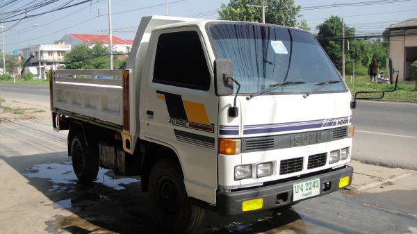 ISUZU NKR ดั๊มดิน 3คิว ปัายเล็กไม่ติดเวลา รถสวยจัดพร้อมลุย