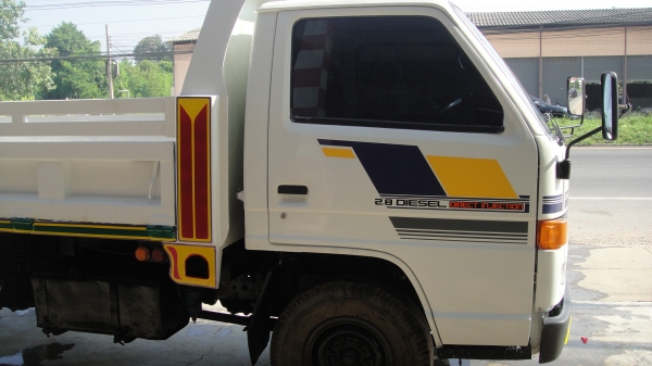 ISUZU NKR ดั๊มดิน 3คิว ปัายเล็กไม่ติดเวลา รถสวยจัดพร้อมลุย