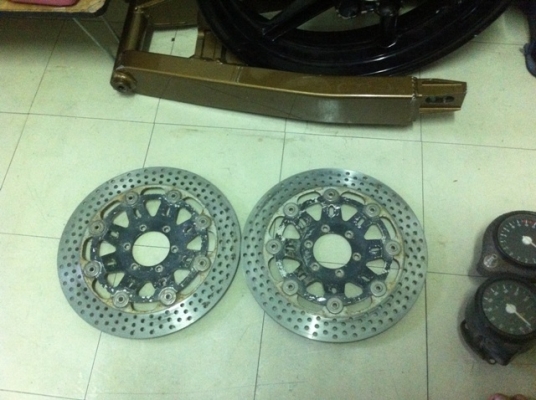 ขายอะไหร่ NSR250 หลายรายการ(เพิ่มของครับ)+ขาตั้ง NC30 ขายอะไหร่ NSR250 หลายรายการ(เพิ่มของครับ)+ขาตั้ง NC30