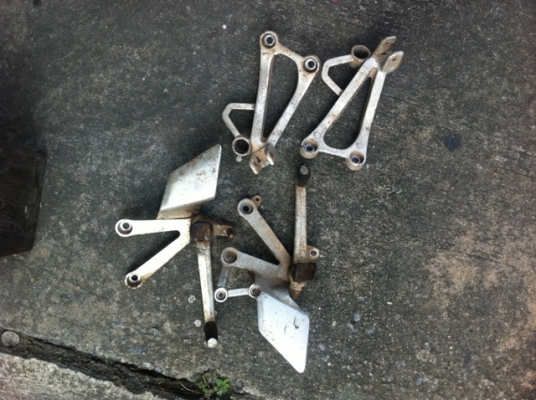 ขายอะไหร่ NSR250 หลายรายการ(เพิ่มของครับ)+ขาตั้ง NC30 ขายอะไหร่ NSR250 หลายรายการ(เพิ่มของครับ)+ขาตั้ง NC30