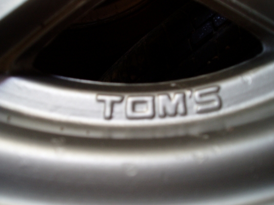 ขายล้อแม็กขอบ13 ขับหลัง4วงแถมยางให้ครับ