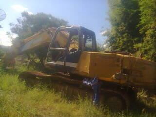 ขายด่วน  รถแบคโฮ COBELCO  PC220   รุ่น 3  พร้อมใช้งาน  ,มีเล่มทะเบียน