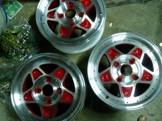 ขายล้อแม็กขอบ14แถมยางให้4เส้น5500บาท