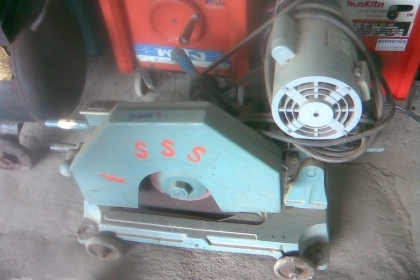 ไฟเบอร์ตัดเหล็กสภาพพร้อมใช้ครับ  มอเตอร์มิสซูบิชิขนาด 1  แรง ไฟบ้านครับเสียงนิ่มครับพร้อมใช้ราคานี้คุ้มครับ