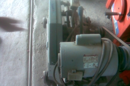 ไฟเบอร์ตัดเหล็กสภาพพร้อมใช้ครับ  มอเตอร์มิสซูบิชิขนาด 1  แรง ไฟบ้านครับเสียงนิ่มครับพร้อมใช้ราคานี้คุ้มครับ