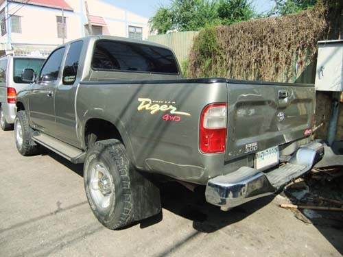 Toyota tiger 3.0 cab SR5 ปี1999 พร้อมใช้
