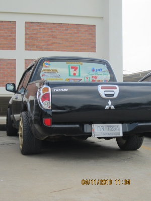 ขายดาวน์ Triton 4 ประตูสีดำแต่งครบ เพียง 60000 บาท ปี 08