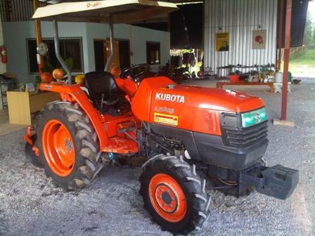 ขายรถไถ Kubota L 2808 (4WD)พร้อมผานหลัง ขายรถไถ Kubota L 2808 (4WD)พร้อมผานหลัง