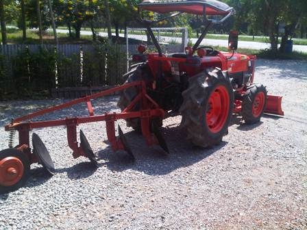 ขายรถไถ Kubota L 4508 (4WD) พร้อมดันหน้าและผานหลัง ขายรถไถ Kubota L 4508 (4WD) พร้อมดันหน้าและผานหลัง