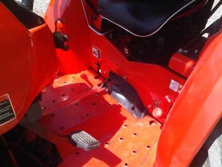ขายรถไถ Kubota L 4508 (4WD) พร้อมดันหน้าและผานหลัง