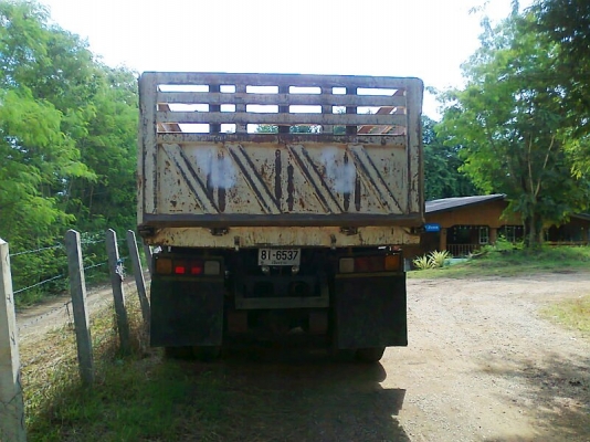 รถสิบล้อ HINO 500 SERIES 330 แรงม้า รถสภาพใหม่เอี่ยม รถปี 54 เลขไมล์ 70,000 กม.ลดราคาขายดาวน์เหลือเพียง 950,000 บาท.