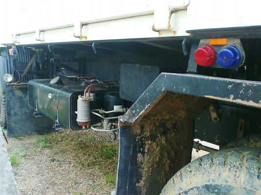 รถสิบล้อ HINO 500 SERIES 330 แรงม้า รถสภาพใหม่เอี่ยม รถปี 54 เลขไมล์ 70,000 กม.ลดราคาขายดาวน์เหลือเพียง 950,000 บาท.