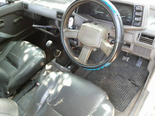 ***ขายแล้วครับขอบคุณ Truck2hand ขายกระบะแค็ปสวยๆ มังกรทอง87ยอดนิยม ISUZU SPACECAB 2.5SL 87HP หูช้างแท้ ปี32/89 เครื่องเดิมเกียร์เดิม เครื่องดี แรงประหยัด เกียร์ดีไม่มีหลุด ช่วงล่างคัสซีสวยเดิมไม่ผุไม่ดาม กระบะดี มีพื้นปูกระบะ ล้อแม็กสวยๆ หัวบางเดิม ภายในส