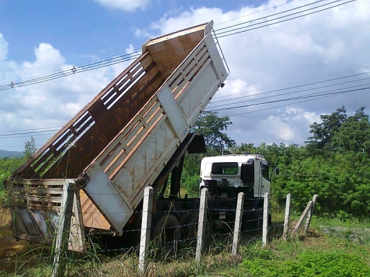 รถสิบล้อ HINO 500 SERIES 330 แรงม้า รถสภาพใหม่เอี่ยม รถปี 54 เลขไมล์ 70,000 กม.ลดราคาขายดาวน์ 950,000 บาท.หมดเขต 16 พย.56