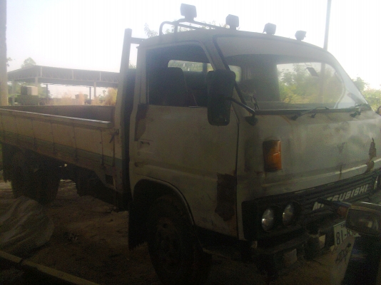 ขายหกล้อ กลาง มิตซู เครือง110แรงดีมากๆไม่หลวม รับประกันได้ครับ ยาว4.30เมตร รถใช้วิ่งงานทุกวัน รถสภาพดีมากๆ ทำสีใหม่หล่อเลยครับท่าน ราคาเบาๆ ขายหกล้อ กลาง มิตซู เครือง110แรงดีมากๆไม่หลวม รับประกันได้ครับ ยาว4.30เมตร รถใช้วิ่งงานทุกวัน รถสภาพดีมากๆ ทำสีใหม่หล่อเลยครับท่าน ราคาเบาๆ