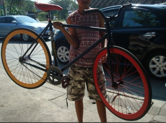 ขายฟิกเกียร์มือสองราคา 3,500