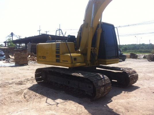 ขายรถแมคโครPC120-6 สภาพพร้อมใช้ ไฟฟ้าครบ สนใจติดต่อ บอย 085-156-2314